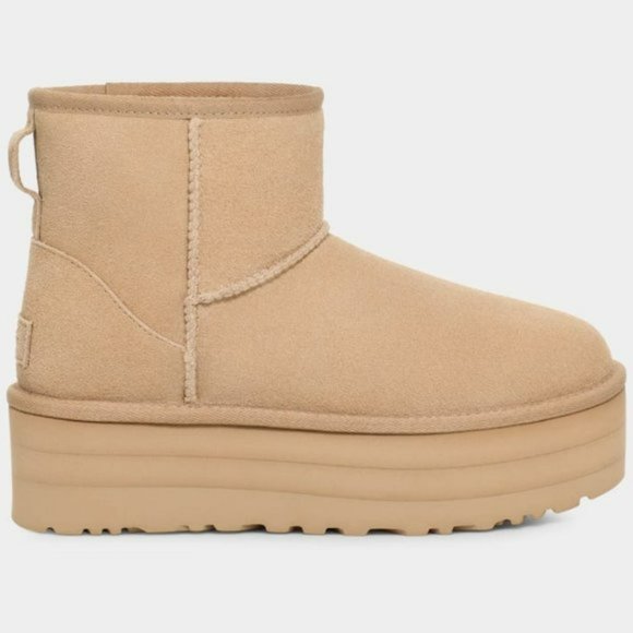 UGG Womens Classic Mini Platform Boot - Picture 3 of 5